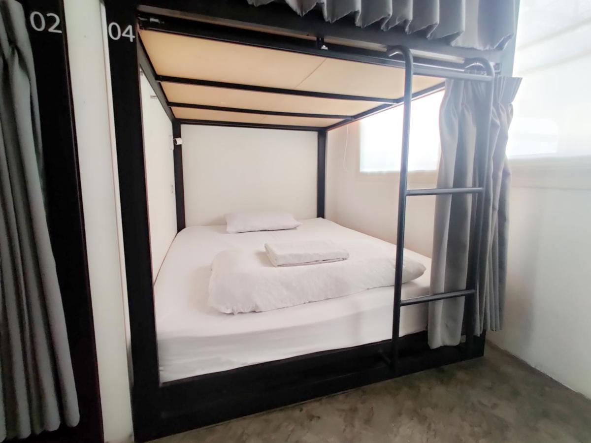 Holy Sheet Hostel Bangkok Eksteriør billede