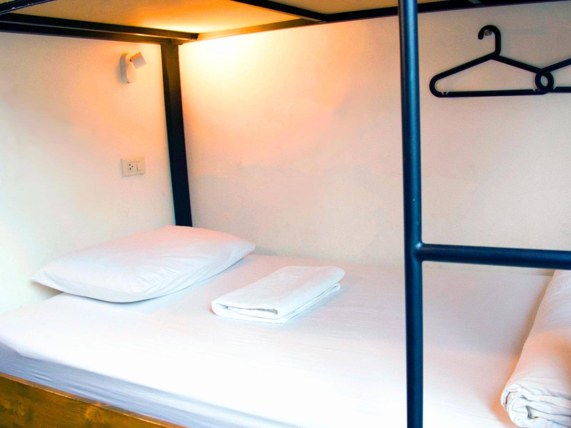 Holy Sheet Hostel Bangkok Værelse billede